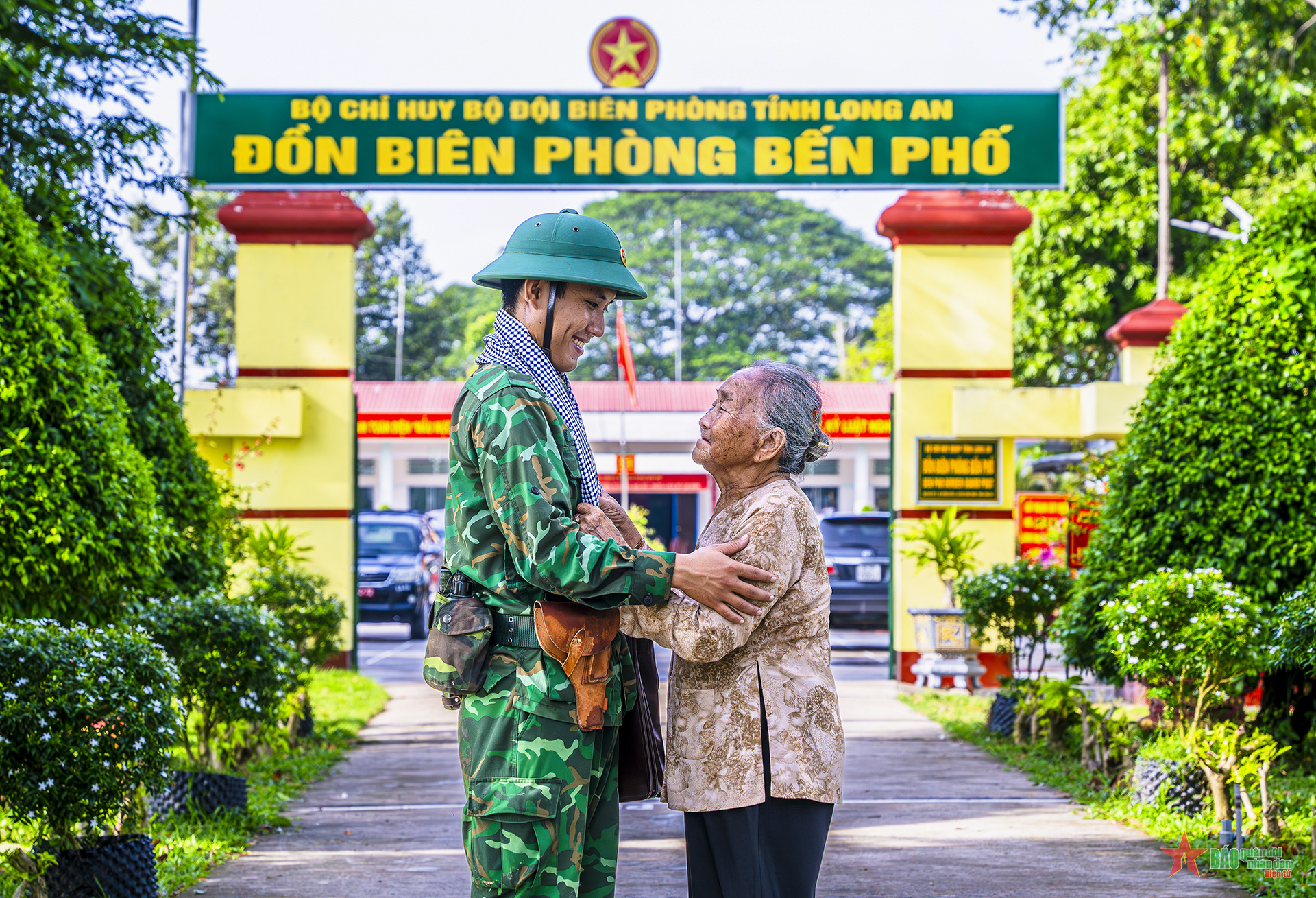 Niềm vui của ngoại